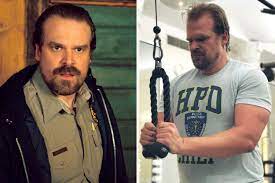 They started with a clip from season 3 of stranger things. jim hopper's adopted daughter now has a boyfriend. This Workout Got Stranger Things Star David Harbour Totally Ripped