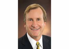 Robert J Gilliland Jr