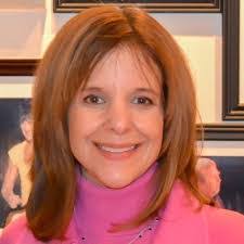 Suzanne Camp's Instagram, Twitter & Facebook