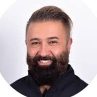 Mark Ding's Instagram, Twitter & Facebook