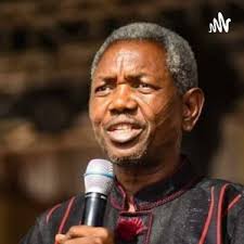 Amazing Life with Angela MacKenzie