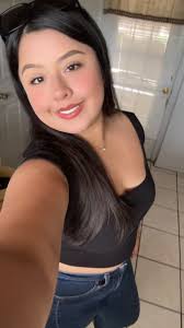 Itzel Chavez (@itzelchavez164)