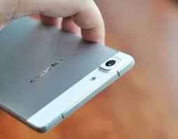 Oppo R5 review: A beautiful slim ...