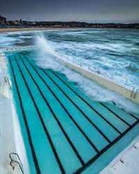 Watching Icebergs Pool Refill After Cleaning Day Pool Outdoor Travel