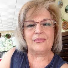 Angela Pastor's Instagram, Twitter & Facebook