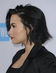 Anyone can pull off these short, edgy haircuts. Demi Lovato S Short Haircuts And Hairstyles 30