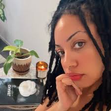 Ashley Renee 🎀 (@ashleyreneepoet) • Threads, Say more