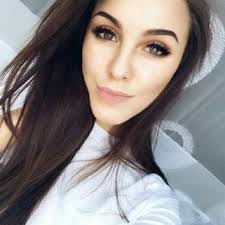 Diane Nester's Instagram, Twitter & Facebook