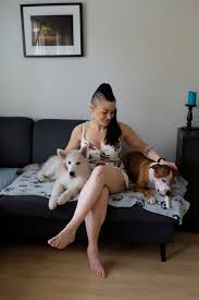 Maria Jussila on neljän lapsen äiti ja Onlyfans-sisällöntuottaja -  Ilta-Sanomat