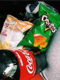 Fake Story Yemek Pornosu Cips Yeme Icme