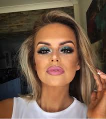 Chelsey Benger Makeup, Beauty & Hair