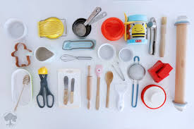 Por ese motivo, al igual que hace unos la cocina japonesa se basa sobre todo en el producto de calidad, muy muy fresco y tratado con cariño, en preparaciones relativamente sencillas. Libro Resena Grandes Aprendizajes Montessori Para Pequenas Manos Utensilios De Cocina Para Nino Cocina Para Ninos Actividades Montessori Utensilios De Cocina