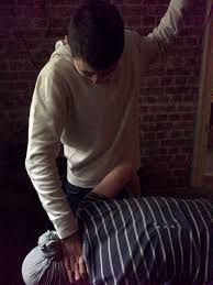 Buzoian reținut pentru încălcarea ordinului de protecție. Campania Nu Renunta Tsk