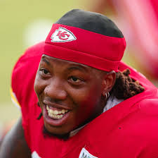 Chef Mitch Schwartz's pasta carbonara is 🔥 👨‍🍳 mitchinthekitch.blog/