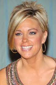The Best And Worst Mom Hairstyles Via Jada Beauty Mom Haircuts Kate Gosselin Hair Celebrity Short Haircuts