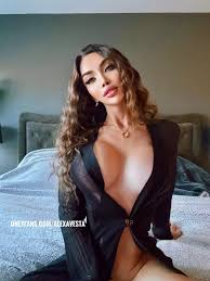 Witness Alexa Vesta's Beauty - AI Generated Porn Image