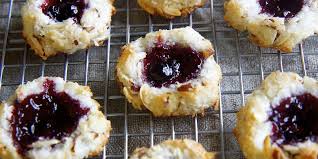 Mar 07, 2016 · first things first, let me break this banana split dessert down for you. 3 Passover Dessert Recipes To Impress Your Guests Self