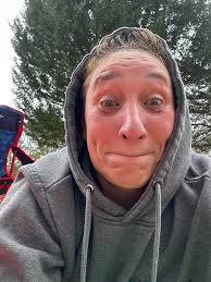 hi, people 👋🏻 drop your fave song rn, I need new stuff