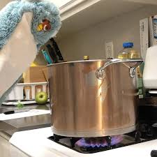 images?q=tbn:ANd9GcRO7Rv_53XO0FGzGRluj3L