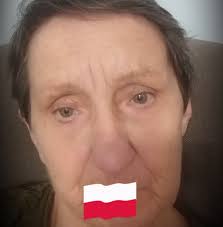Prezydent RP Karol Nawrocki z Pierwszą Damą Marta Nawrocka odwiedzili  rodzinę Drapałów z miejscowości Cmolas na Podkarpaciu.❤