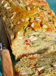 Cake Au Courgette Pour L Aperitif En 2020 Recettes De Cuisine Recette Facile Gateau Savoureux
