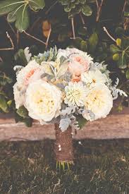 Beautiful Rustic Summer Bridal Bouquet Photo By Lindsey Gomes Photography Keywords Bridal Bouquet Summer Rustic Wedding Flowers Wedding Flower Inspiration