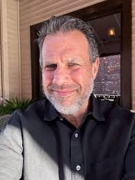 Allow me to re- introduce myself. I am from New York, I am a citizen of the  world, and I do my laundry in Connecticut. 😊 For the past 20 years, I