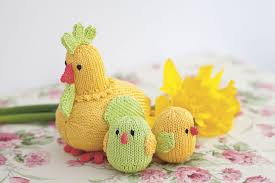 Check spelling or type a new query. Hen And Chicks Knitting Pattern The Knitting Network Knitting Patterns Hand Knit Toys Christmas Knitting