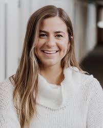 Teresa Mesenbrink's Instagram, Twitter & Facebook