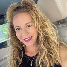 Julie Brittain's Instagram, Twitter & Facebook