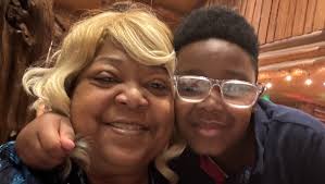 Fundraiser by Kiana Turner : Aid Kiana's Fight Against Infection