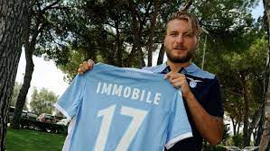 Semplicemente tre corone, perché alla fine è sempre king ciro. Lazio Immobile Ecco Perche Ho Scelto La Maglia Numero 17