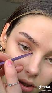 Tik Tok Tips Tik Tok Makeup In 2021 Eye Makeup Makeup Inspiration Makeup Tutorial