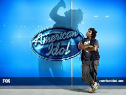 Kelly clarkson says celebs were 'mean' during 'american idol' days because she was 'from a talent show' duration: Hd Wallpaper Tv Show American Idol Wallpaper Flare
