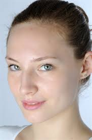 Julia Roy- Fiche Artiste