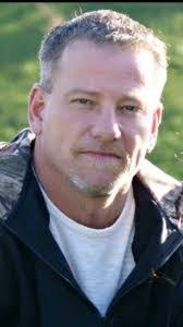 Frank Wroblewski's Instagram, Twitter & Facebook