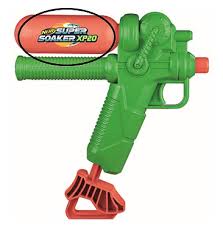 The prototype combined pvc pipe, acrylic glass, and an empty plastic soda bottle. Ruckruf Hasbro Ruft Zwei Nerf Super Soaker Wasserblaster Zuruck Produktwarnungen Produktruckrufe Und Verbraucherwarnungen
