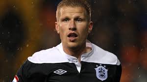 Keith Southern: Fleetwood Town sign experienced midfielder