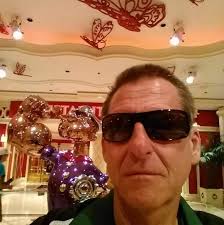 Discard A or T in Crazy Pineapple?