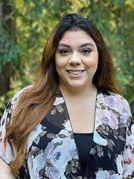 Danielle Glazer's Instagram, Twitter & Facebook