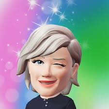 What are some must-see things to do and restaurant recommendations in St.  Petersburg, Florida?