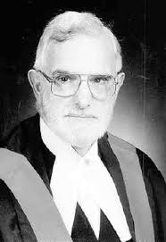 Flogging judge dies in Canada, December 2006