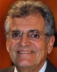 Hoje marca o aniversário de morte de Buza Ferraz, um talento inesquecível  da TV, do teatro e do cinema brasileiro. Atualmente, ele pode ser visto na  reprise de História de Amor, onde