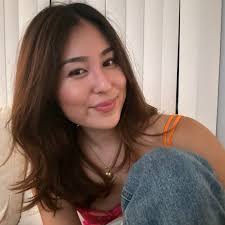 Artist seeking roommates in Brooklyn