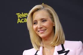 Lisa sessions ss025 star : Lisa Kudrow My Car Was Searched Every Night After Friends Filming