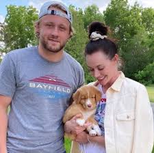 Zoe wees breaks down the meaning of control. Breakfast Television On Twitter Morgan Rielly And Tessa Virtue Have Welcomed An Adorable Puppy Zoe Into Their Family Photos Morgan Rielly Tessa Virtue Https T Co Bc03q2qebd
