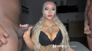 Anja Carina Haslinger 3some