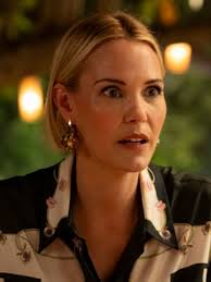 The White Lotus S03 Leslie Bibb Printed Silk-Twill Shirt