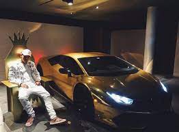 En este video verán, el primer lamborghini huracán que tuvo colombia y propiedad del cantante calero kevin roldán, en el video se observa que el vehículo es. Kevin Roldan Mi Principal Talento Es Que Nunca Me Facebook