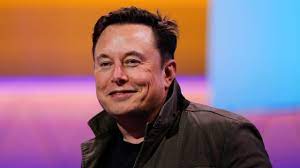 Tesla ceo elon musk announced thursday evening that the electric carmaker is now branching out and working on a humanoid tesla bot — with one analyst calling the project a head. Tesla Boss Elon Musk Kassiert Mini Gehalt Wirtschaft Bild De